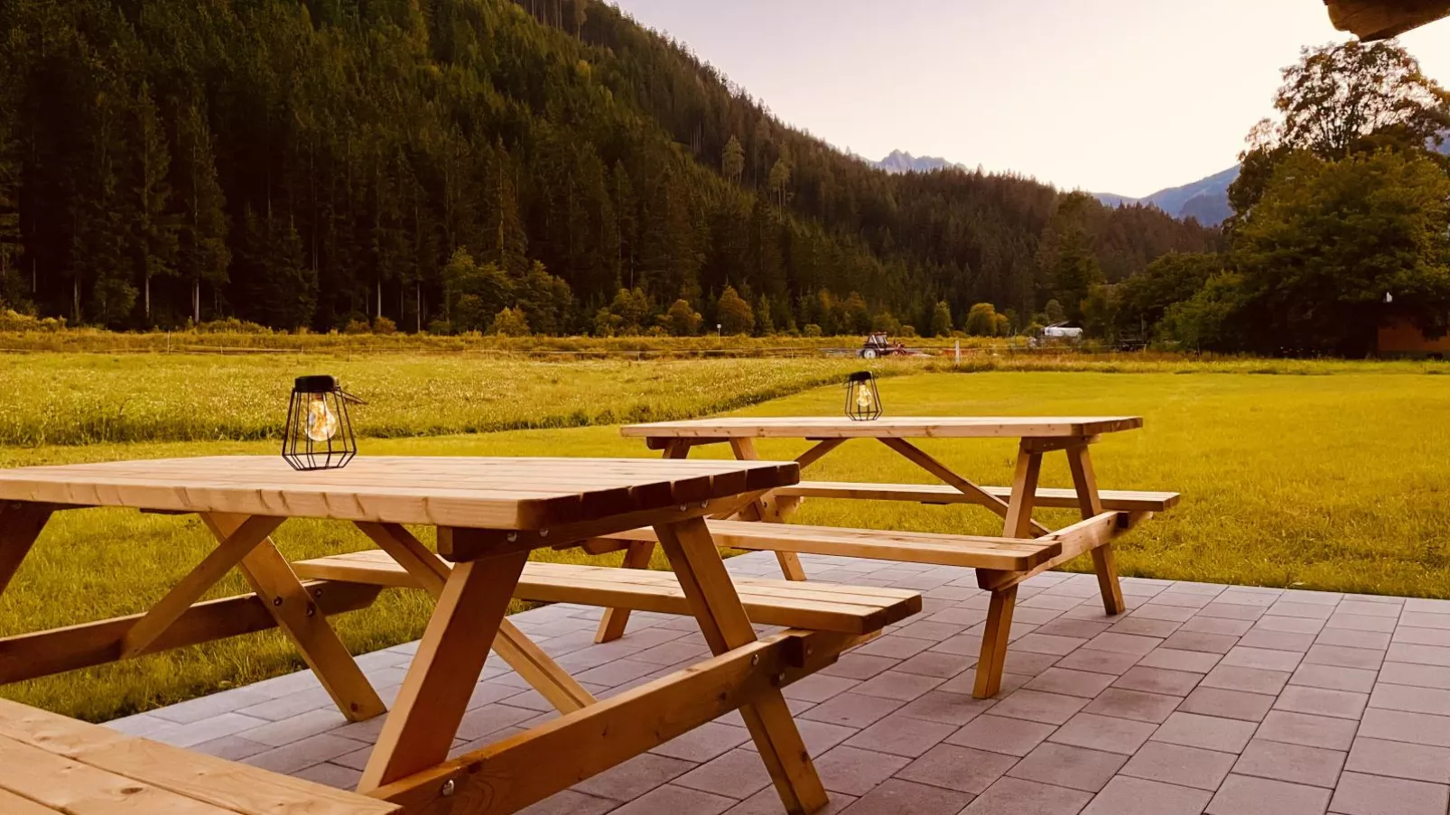 FIIF Pinzgau-Terrace balcony