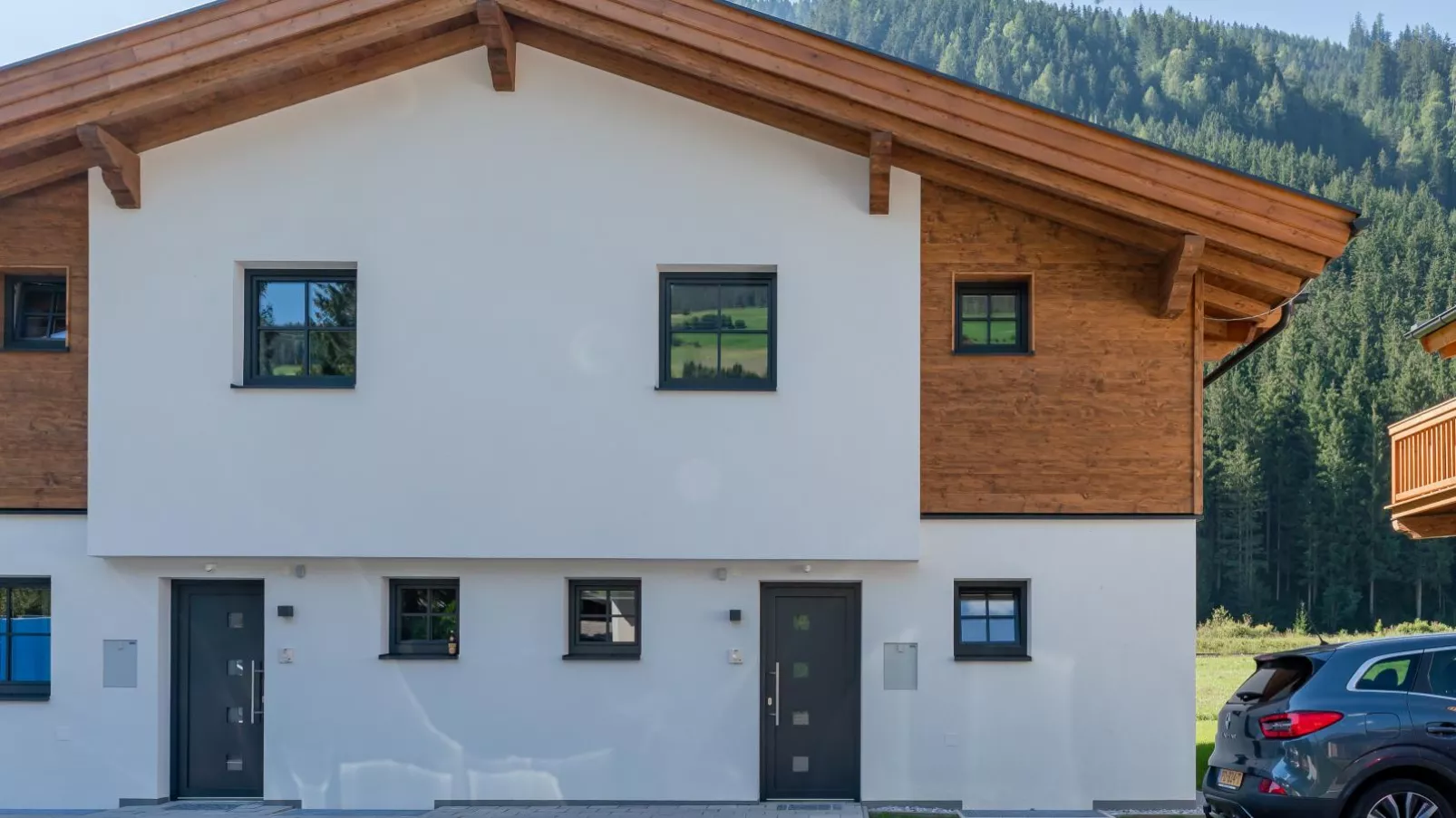 FIIF Pinzgau-Exterior summer