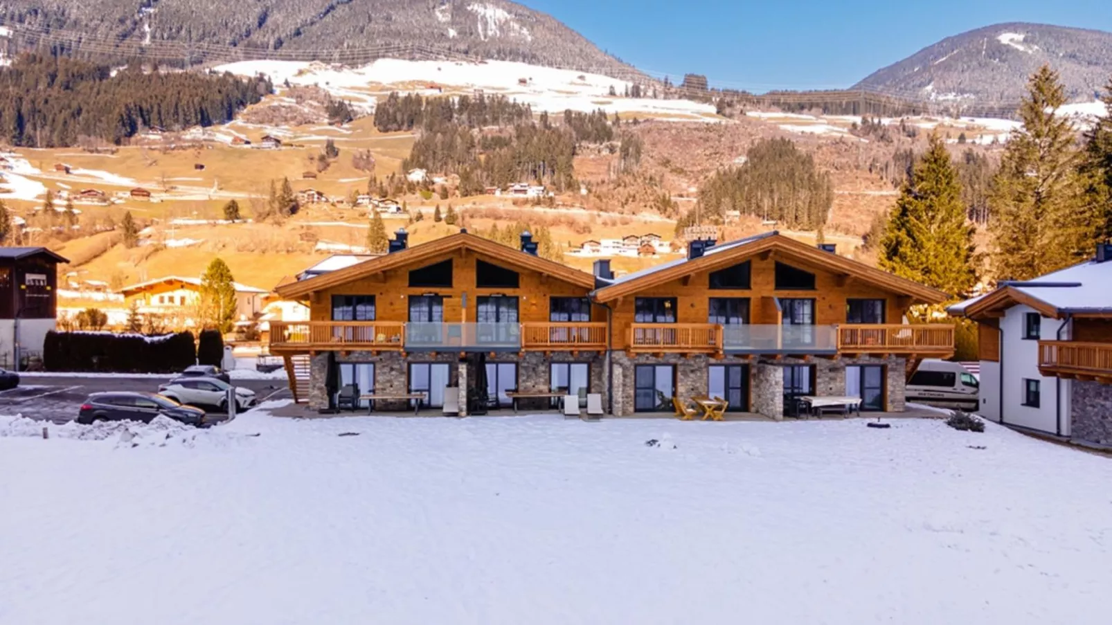 Almrausch-Exterior winter