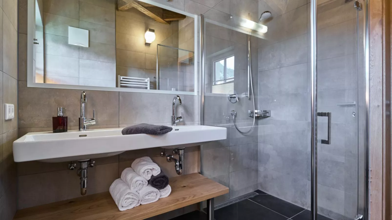 BergbiberHAUS XL-Bathroom