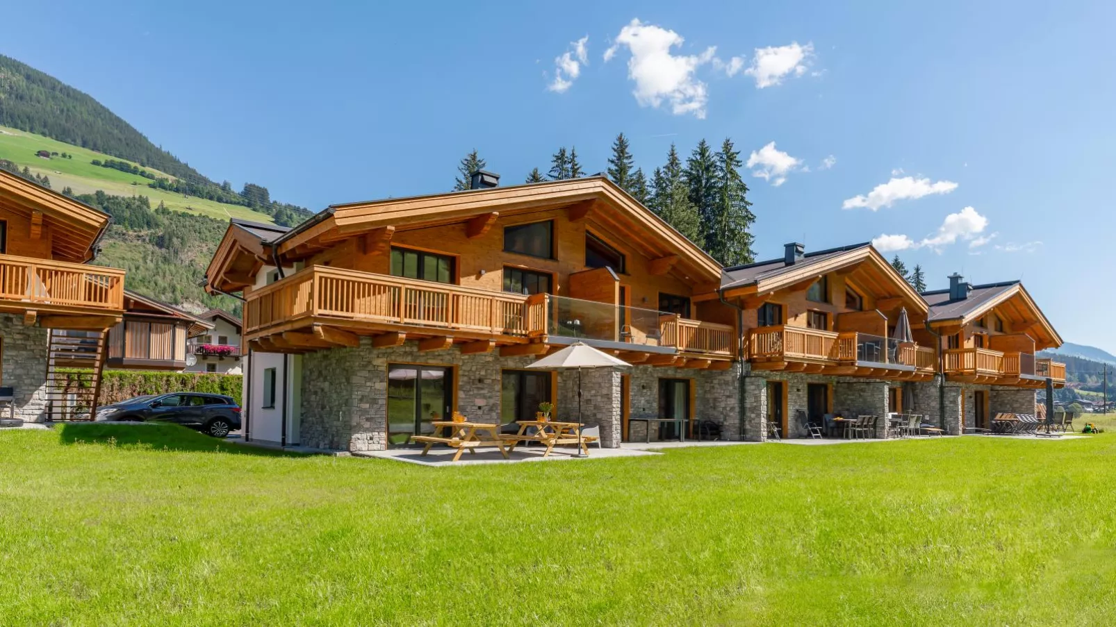 FIIF Pinzgau-Exterior summer