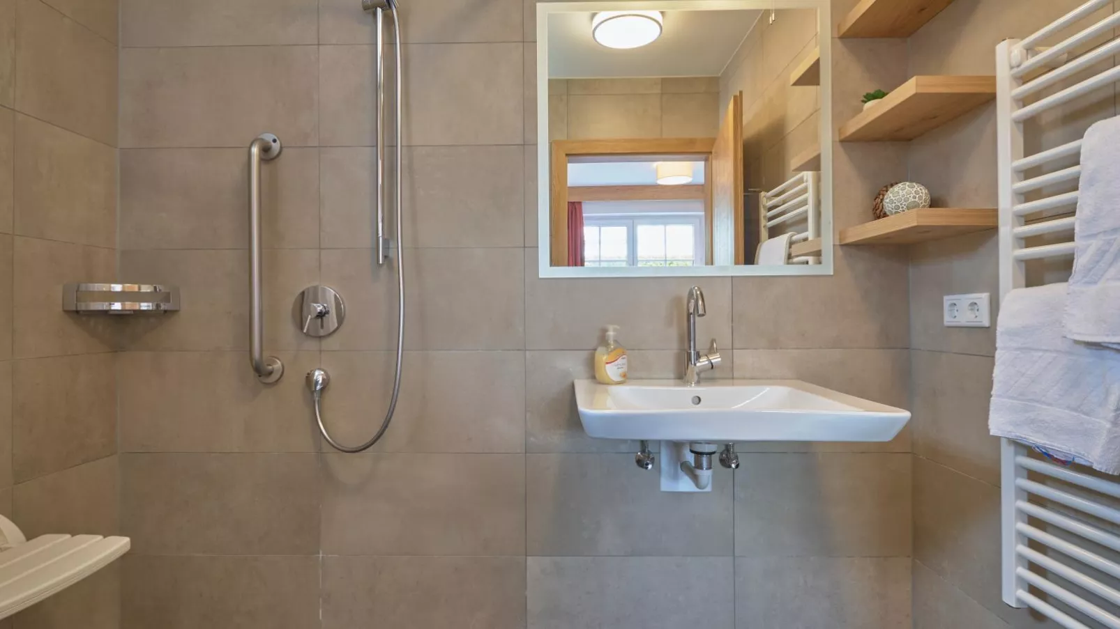 BergbiberHAUS XL-Bathroom