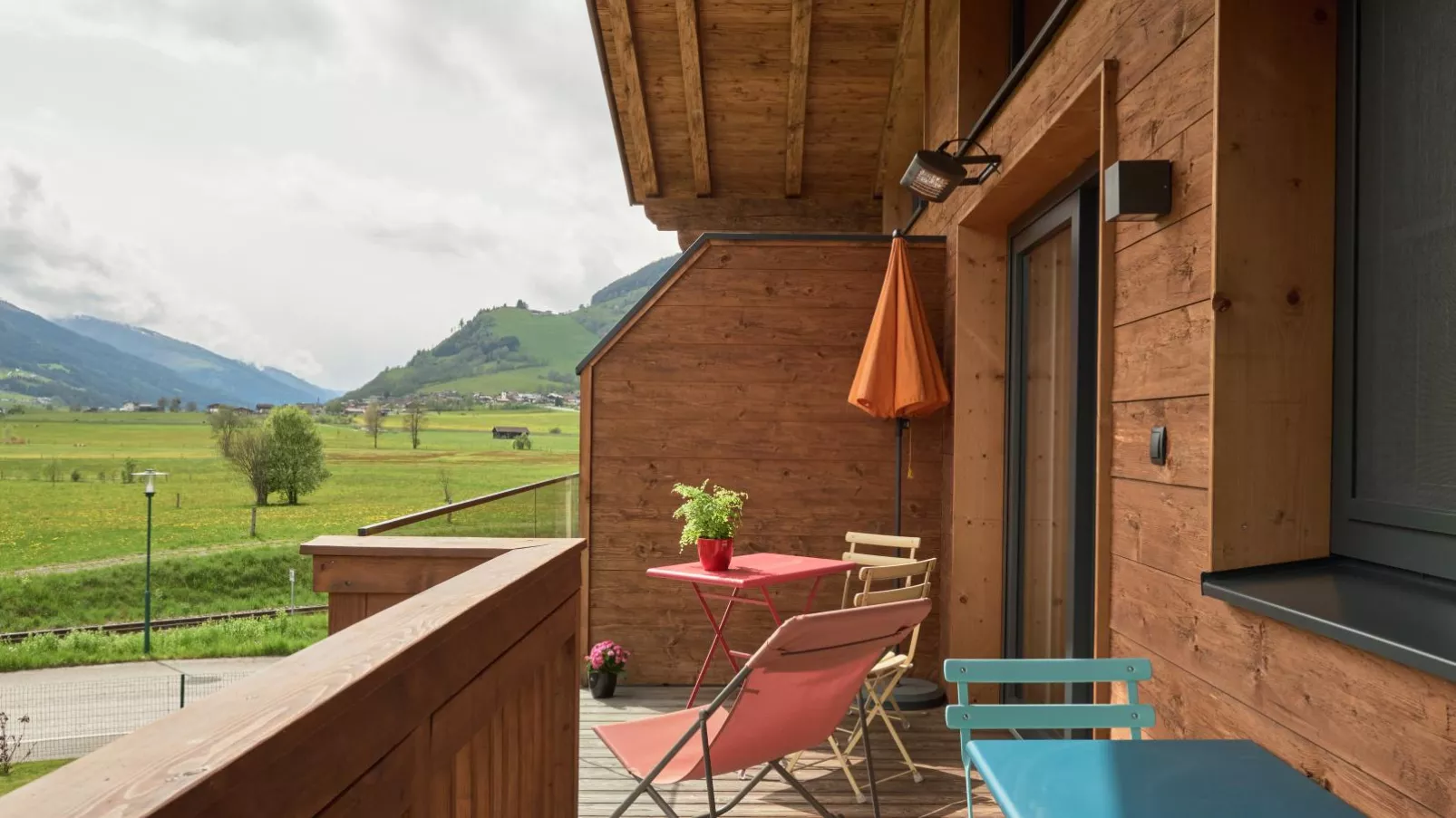 BergbiberHAUS XL-Terrace balcony