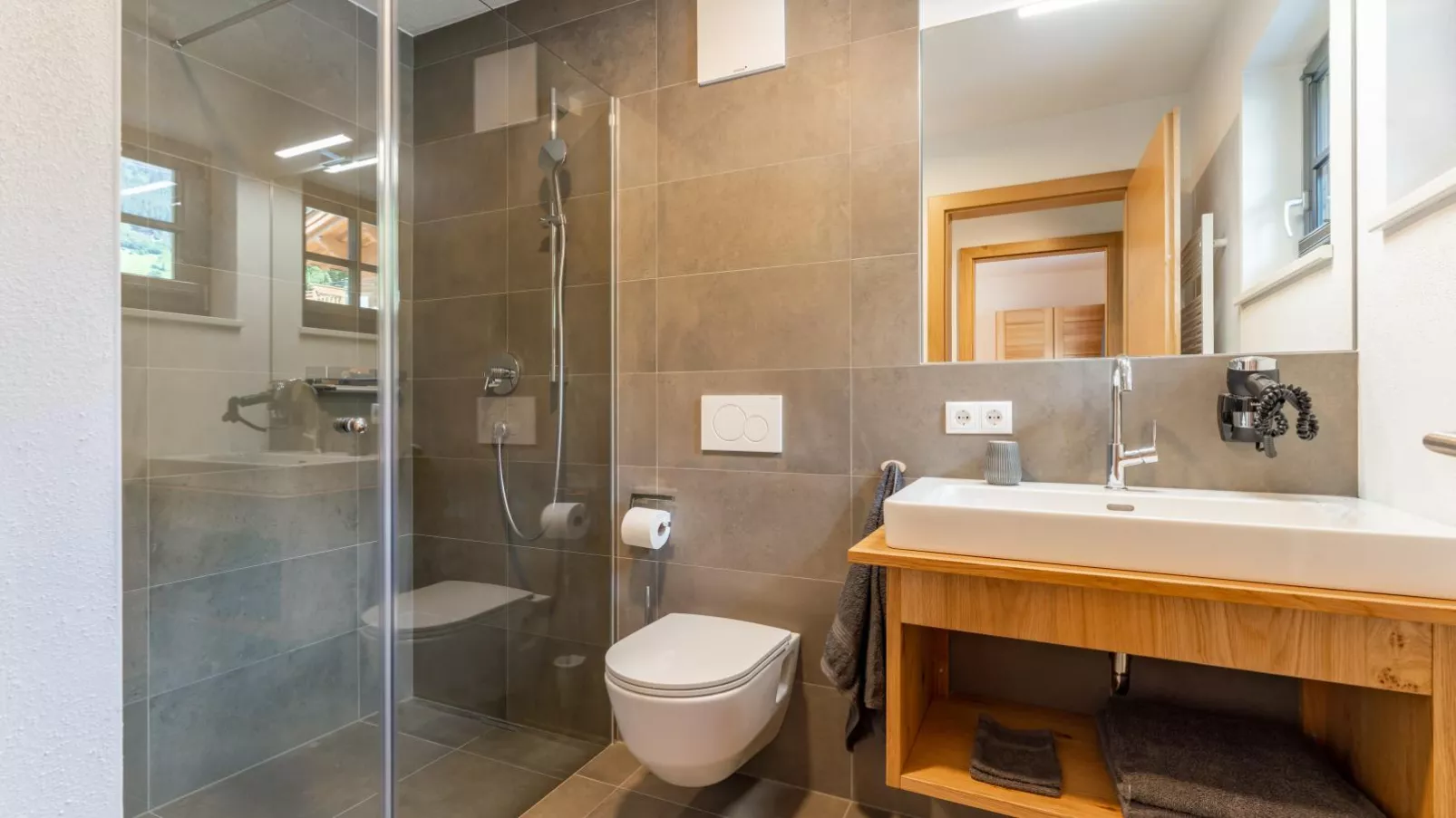 Pinzgau Lodge 2D-Bathroom