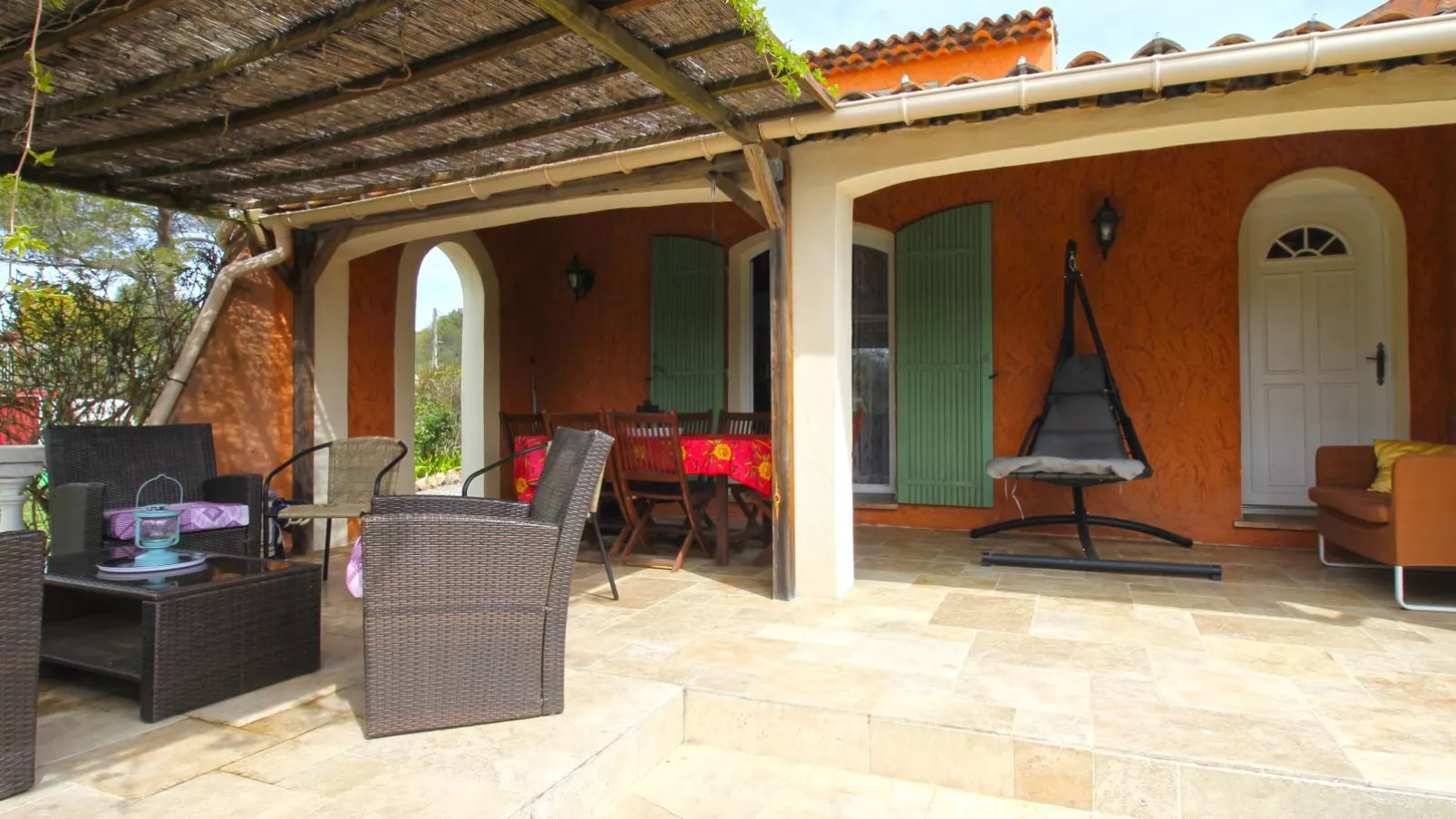 Villa Nycou-Balcon-terrasse