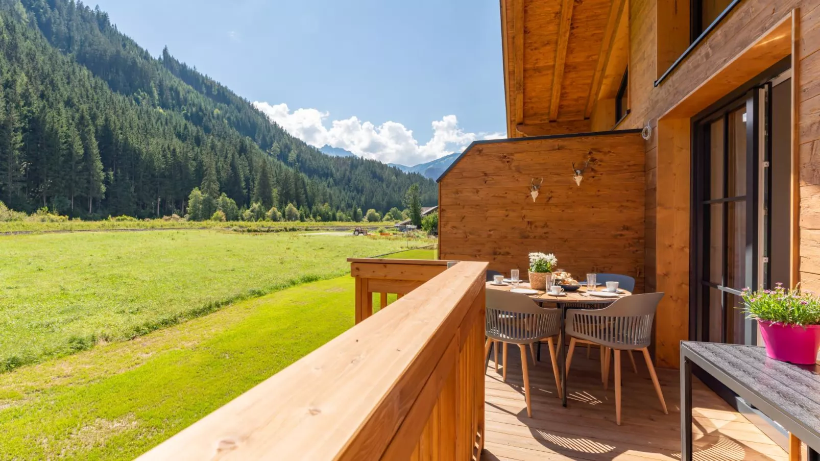 Pinzgau Lodge 2D-Terrace balcony