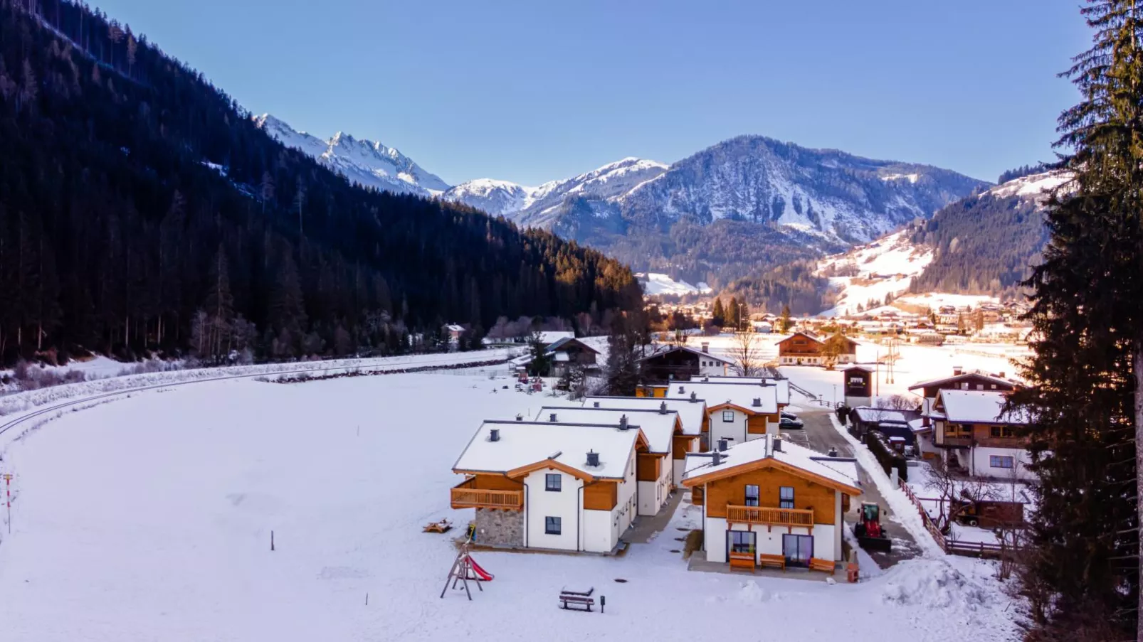 Chalet Joep-Exterior winter