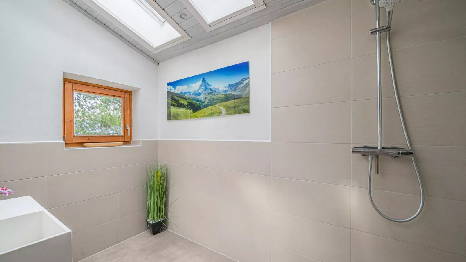 Tauernhaus Madelief-Bathroom