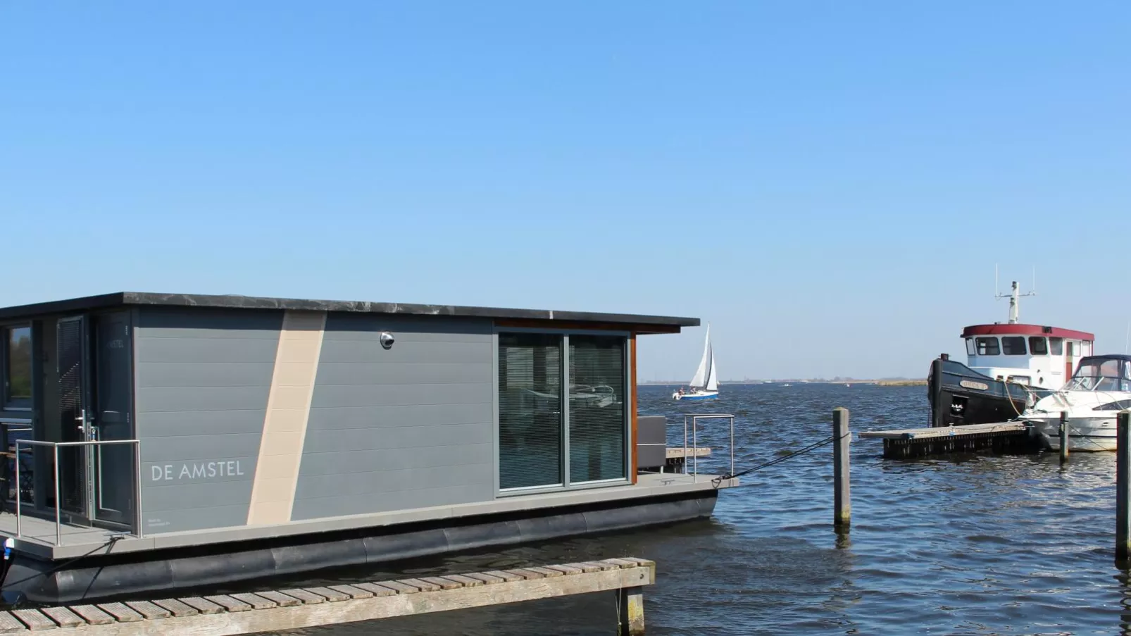 Tiny houseboat Uitgeest I-Außenbereich Sommer