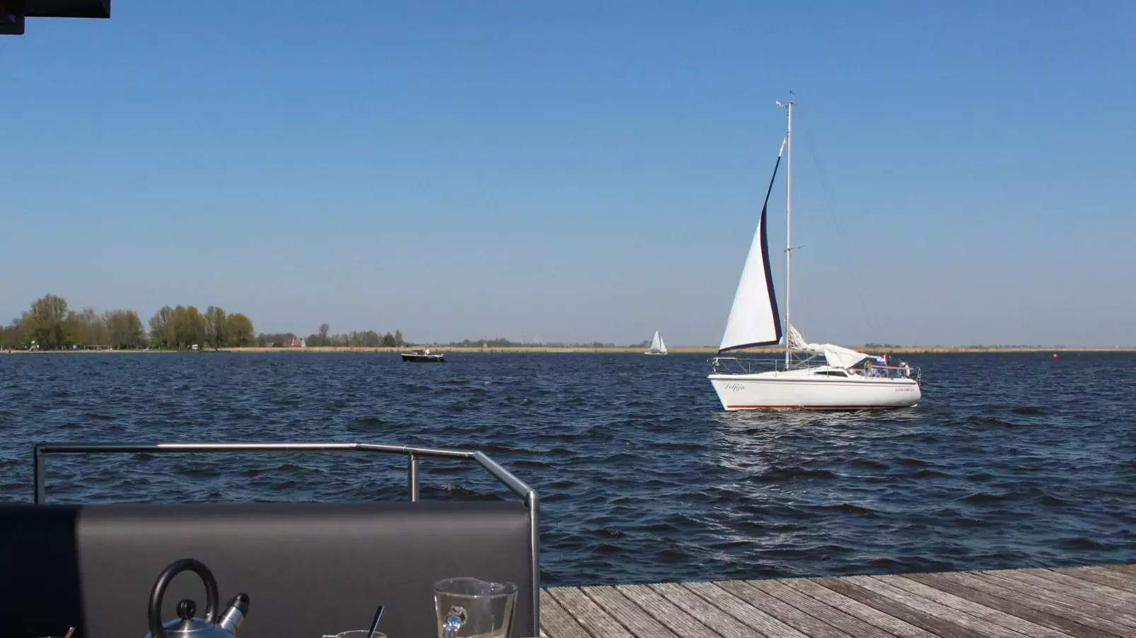 Tiny houseboat Uitgeest I-Terrassenbalkon