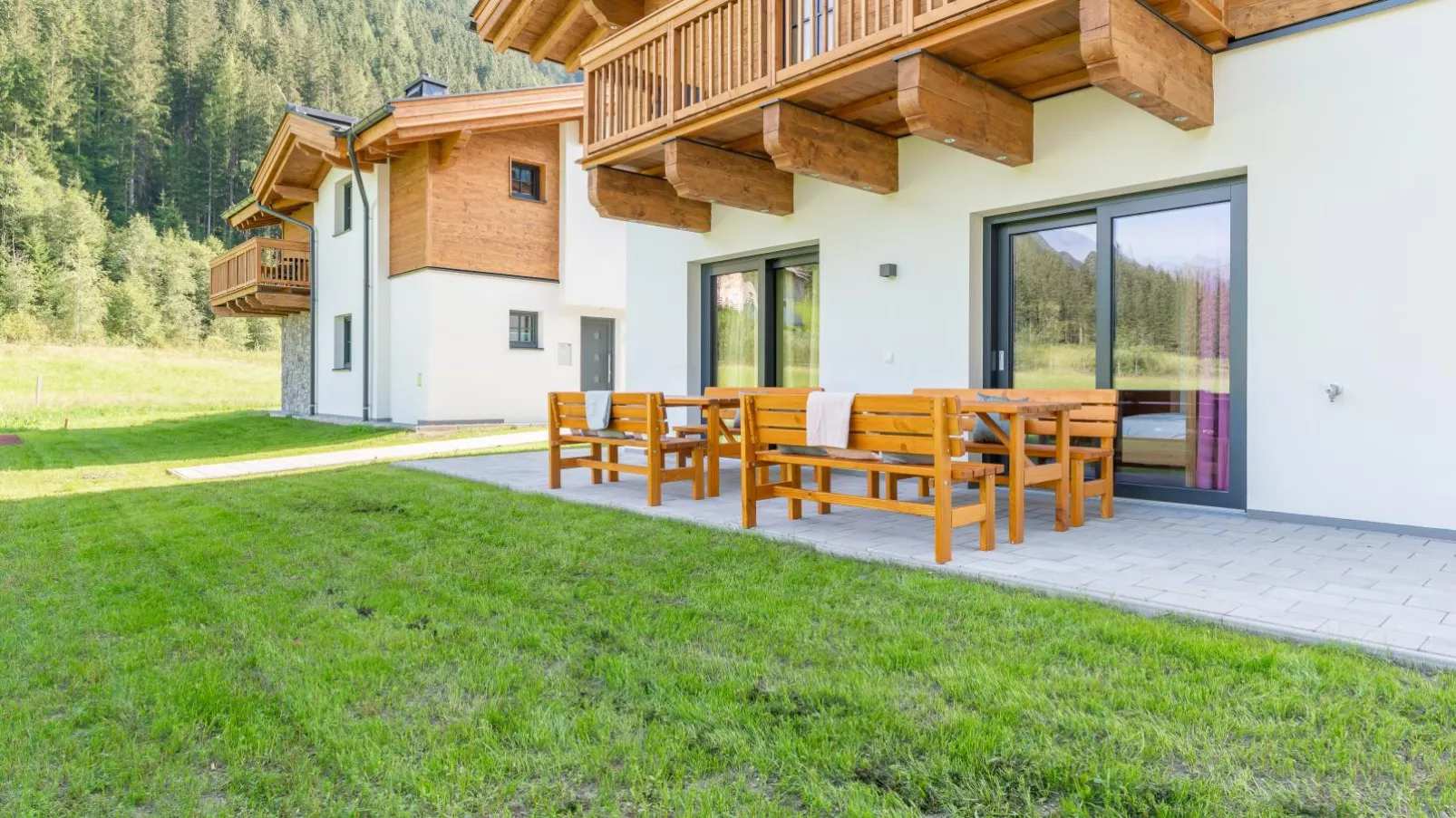 Chalet Joep-Terrace balcony