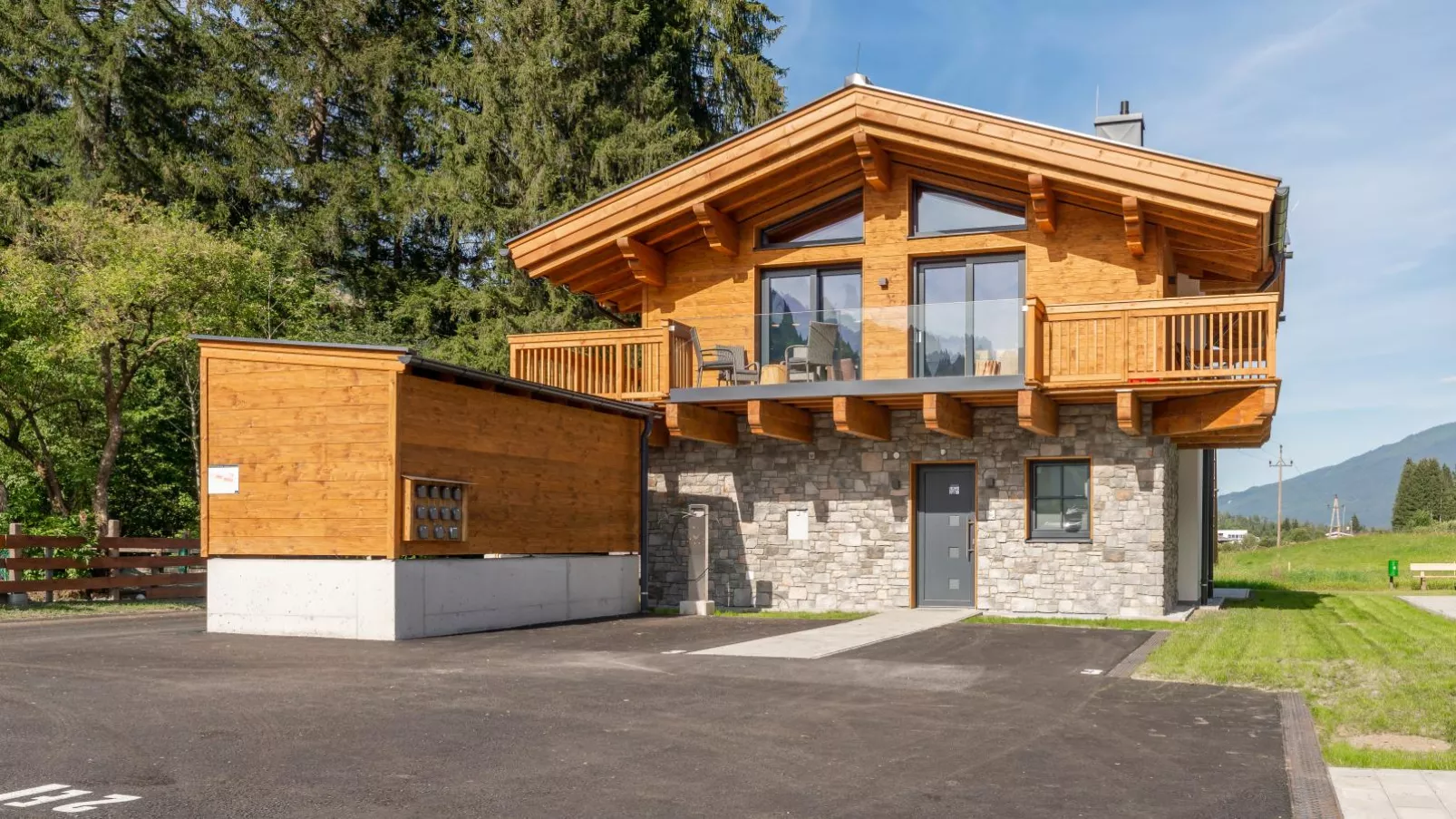 Chalet Joep-Exterior summer