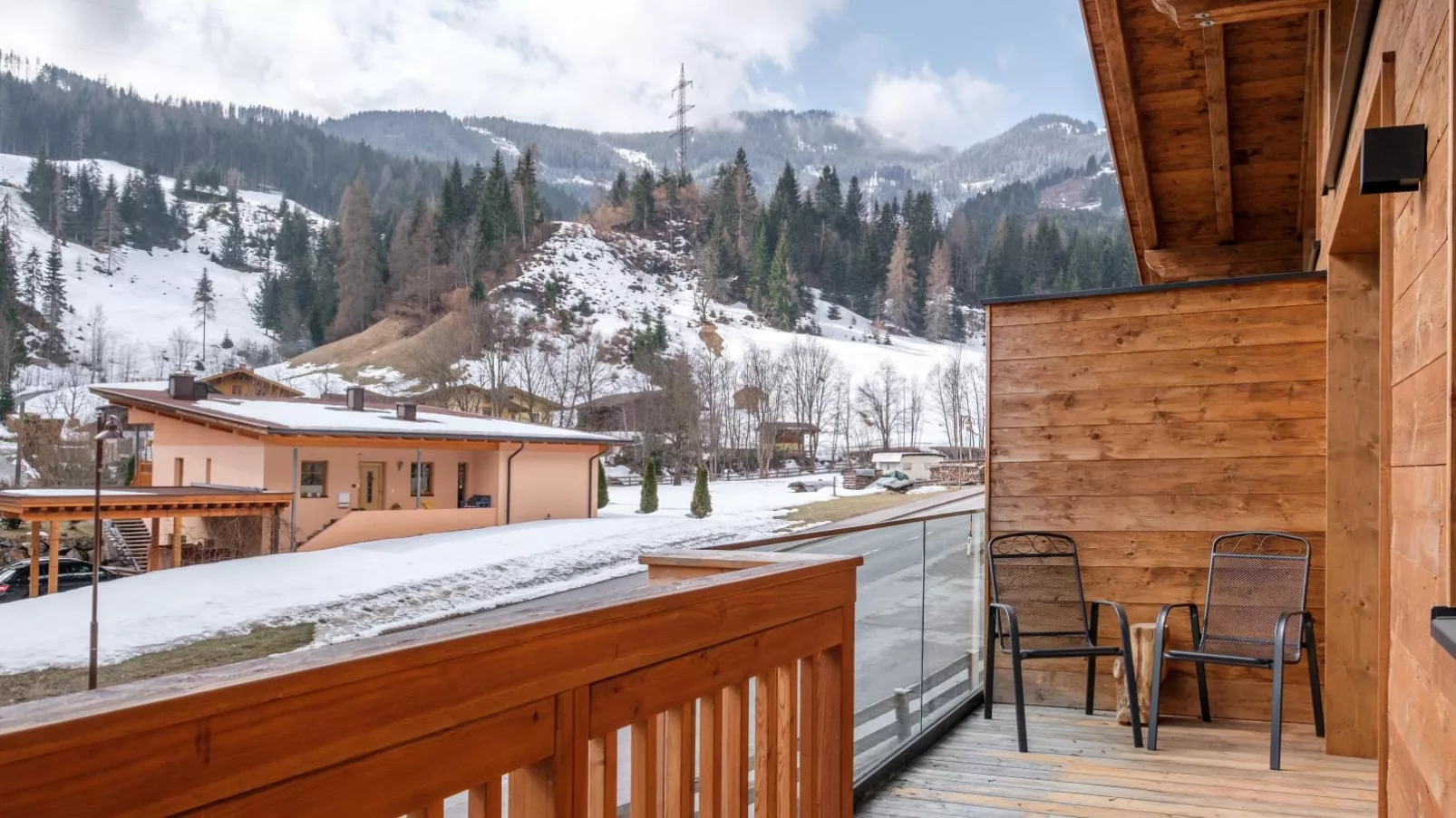 Chalet Joep-Terrace balcony