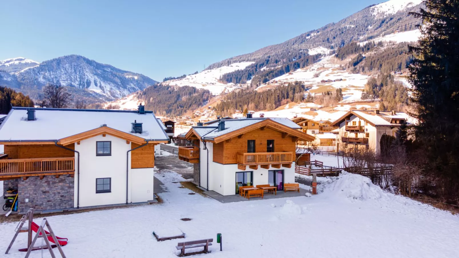 Chalet Joep-Exterior winter