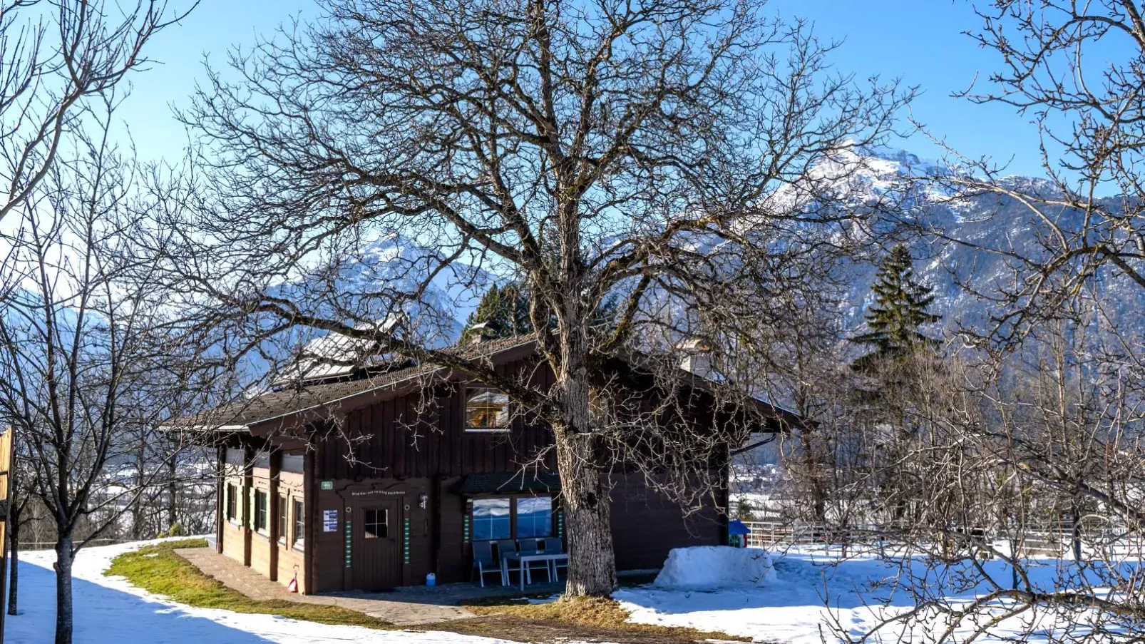 Chalet Rosa-Exterior winter