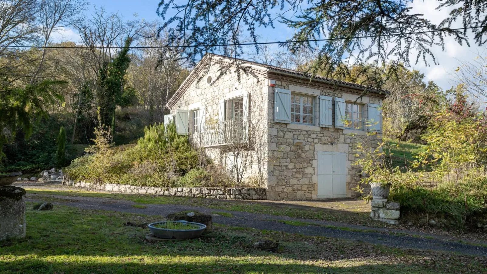 Gite La Folie-Exterior summer