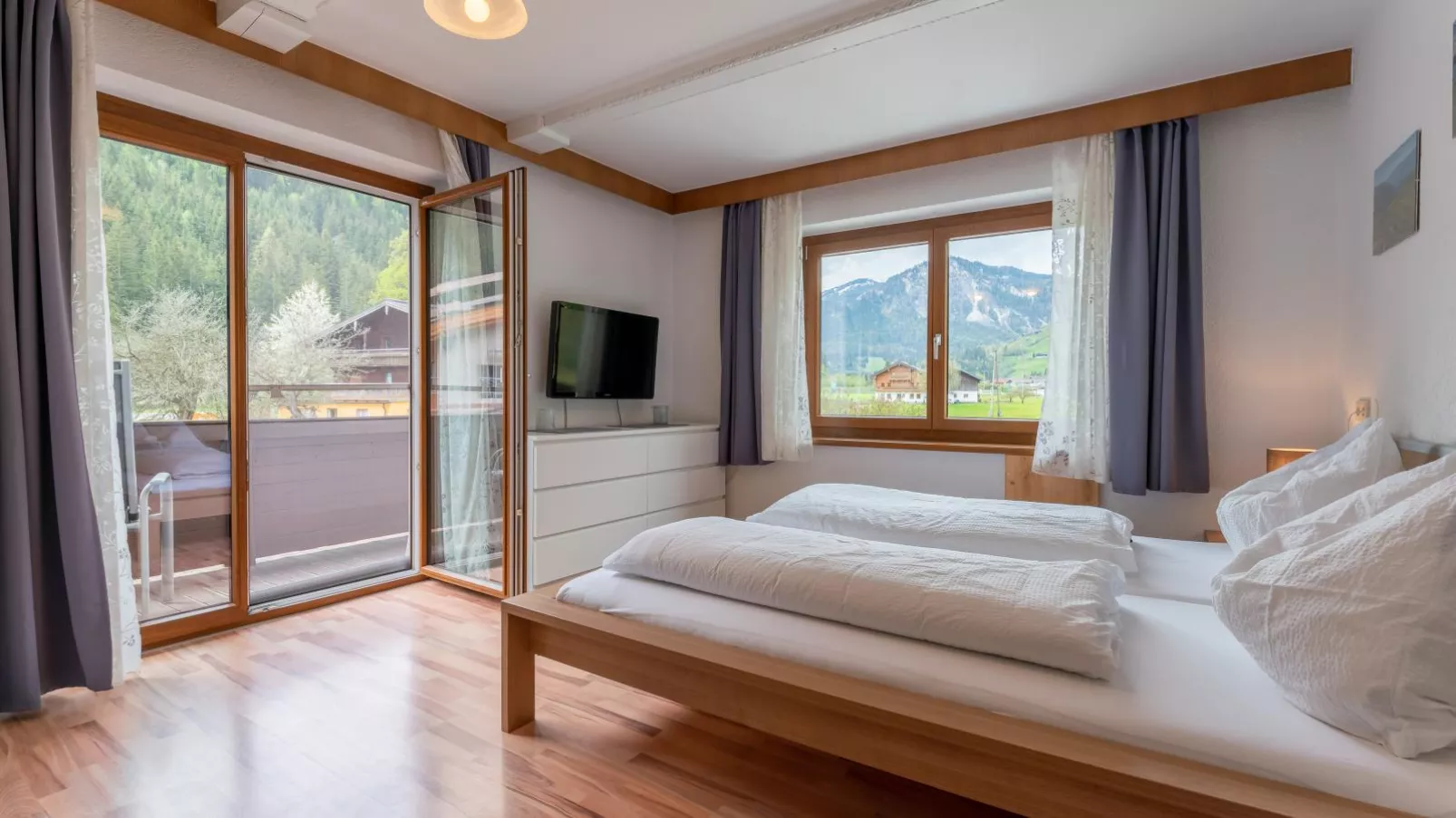 Haus Wald-Bedroom