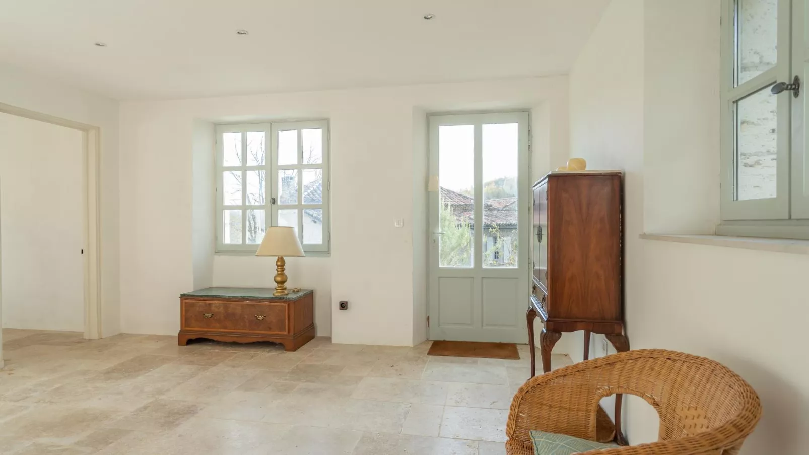 Gite La Folie-Dining room