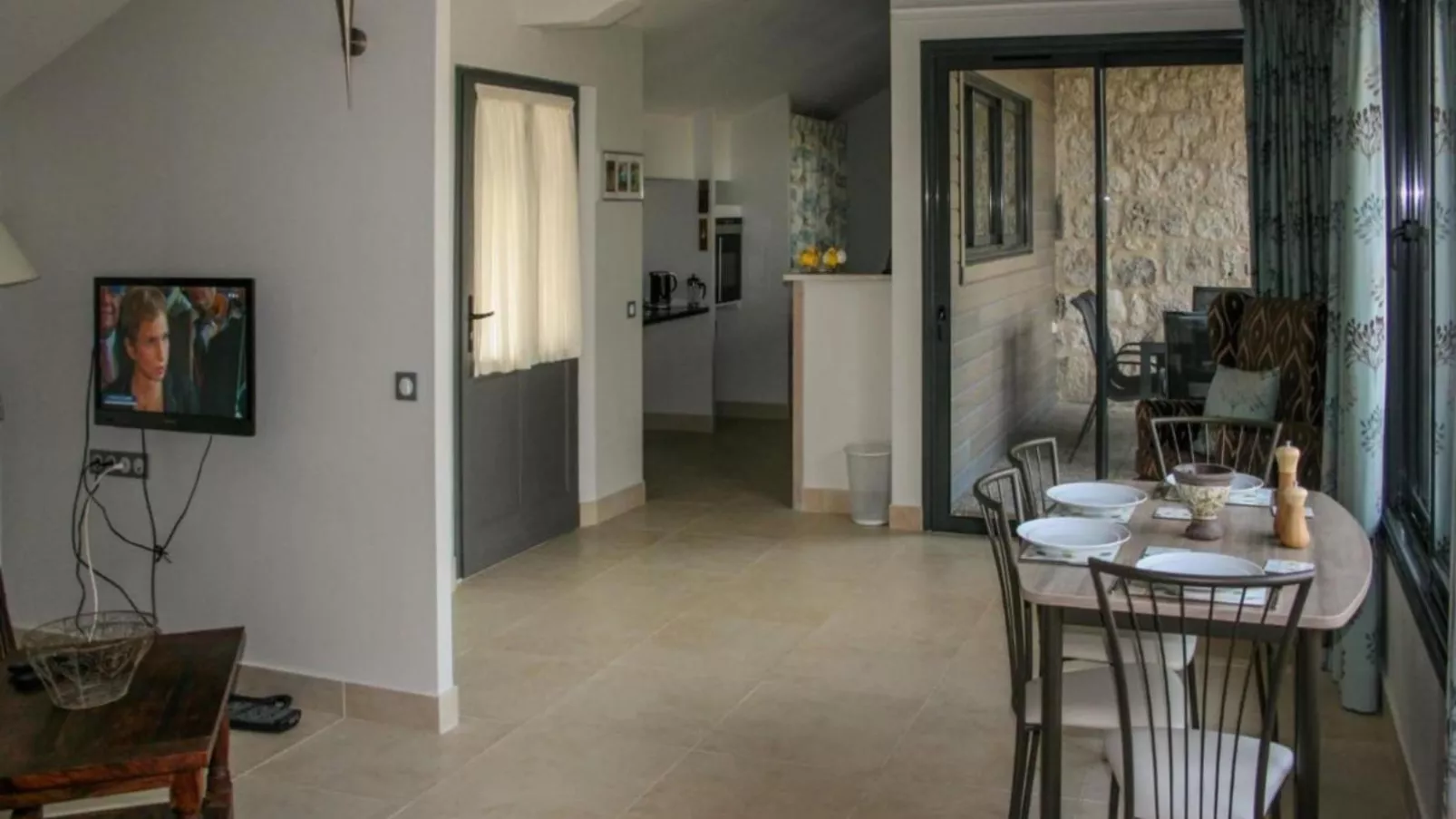 Gites de Saint Maurin-Living room