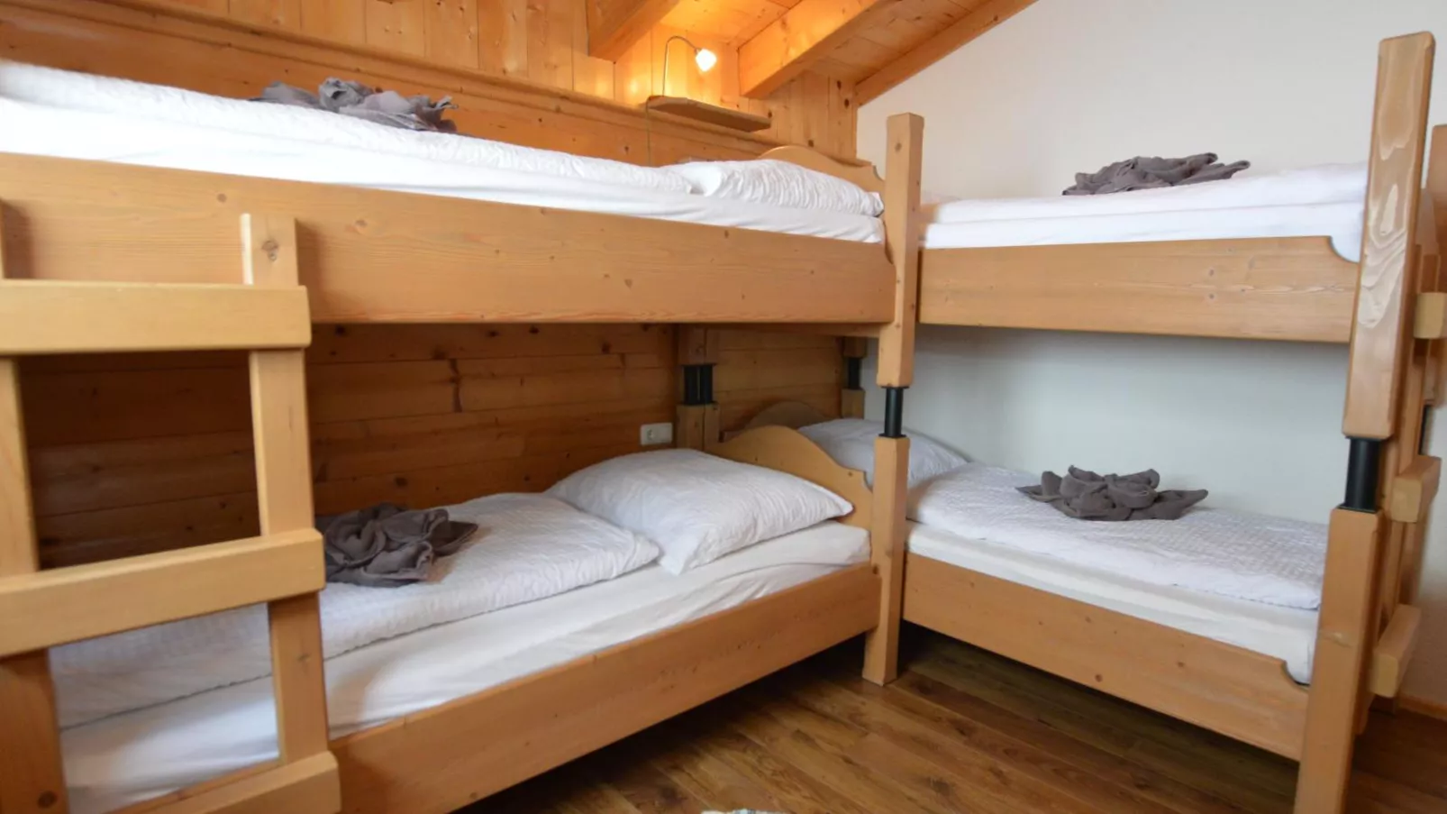 Emely-Chambre