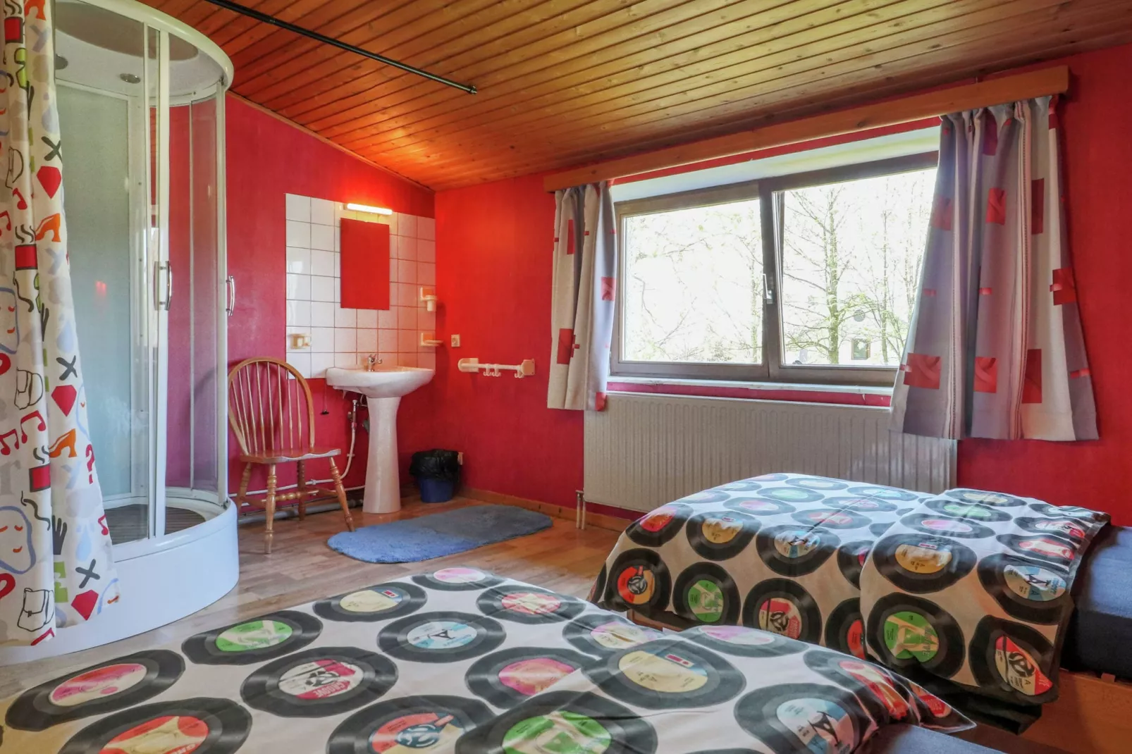 Claire Fontaine-Bedroom