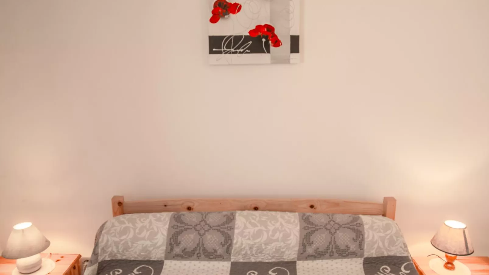 Gite Girou Haut-Bedroom