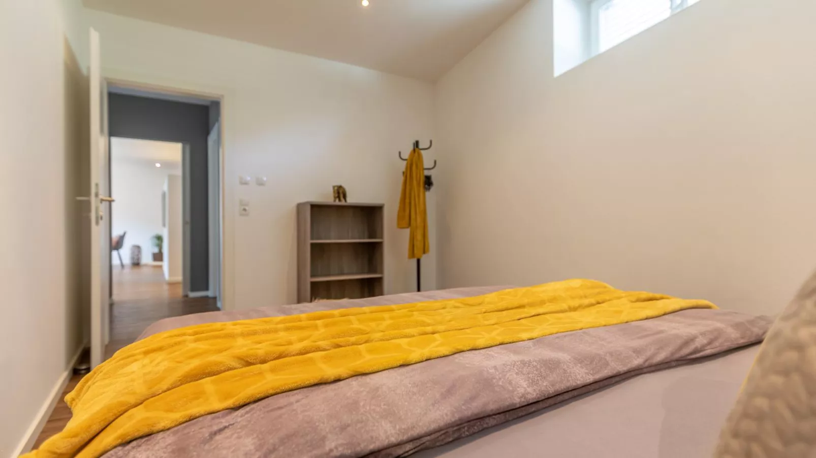 Studio 7-Bedroom