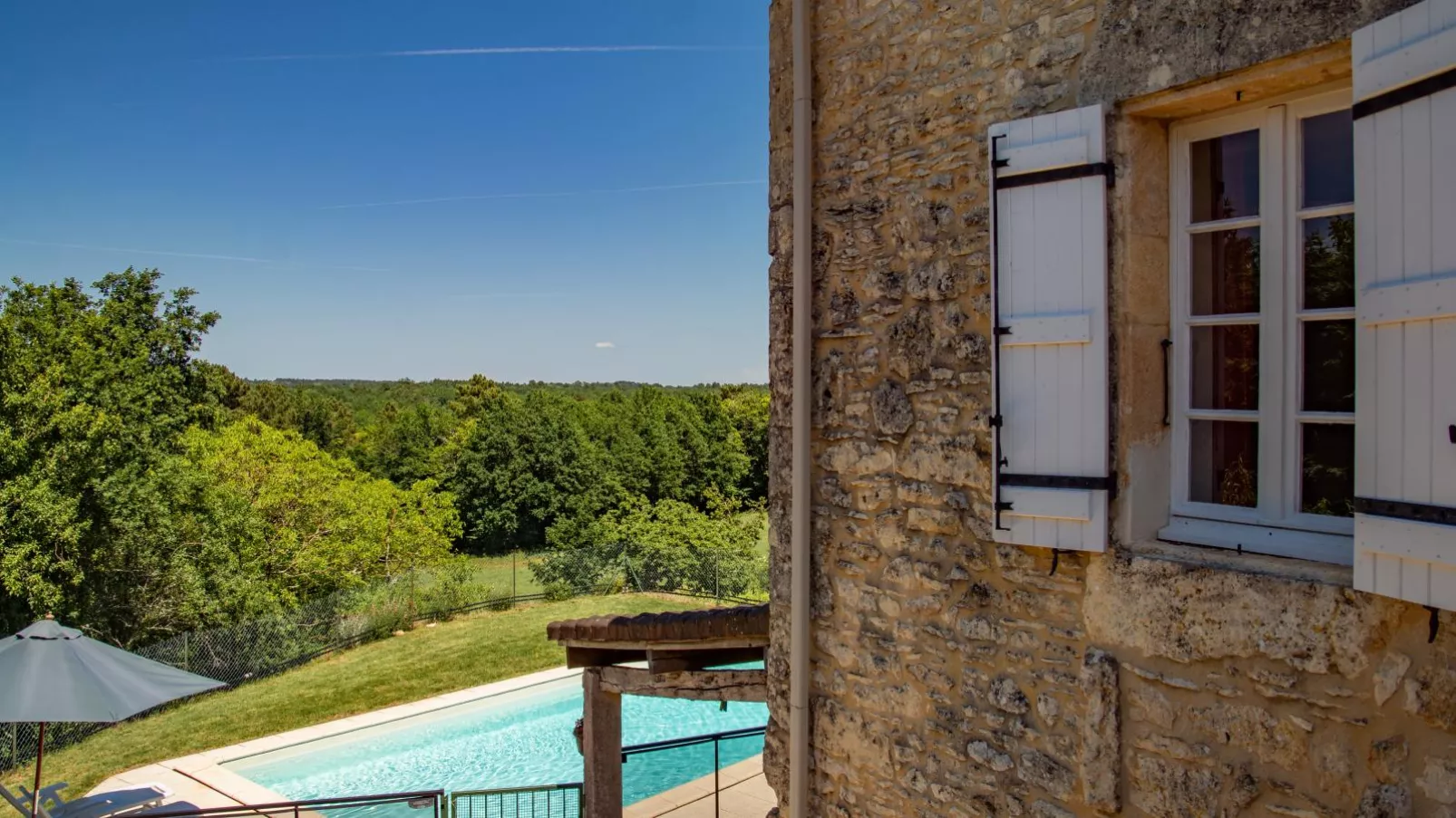 Gite Girou Haut-Exterior summer