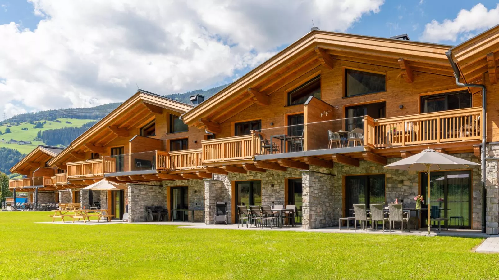 Pinzgau Lodge 2B-Exterior summer