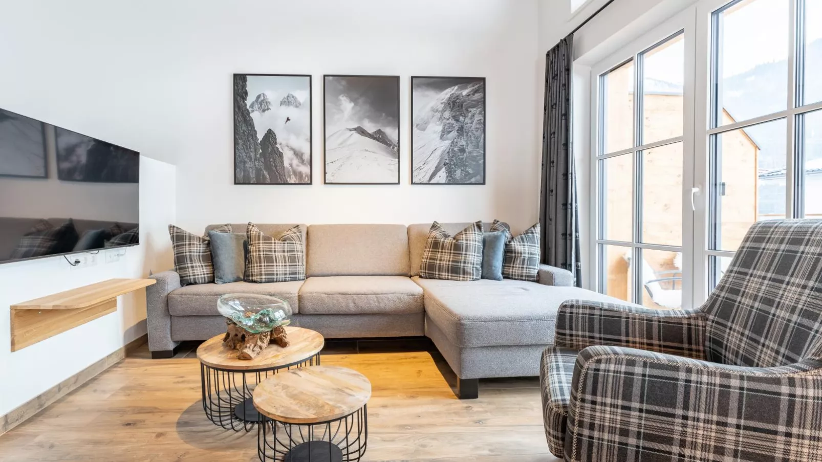Chalet Aquila-Living room