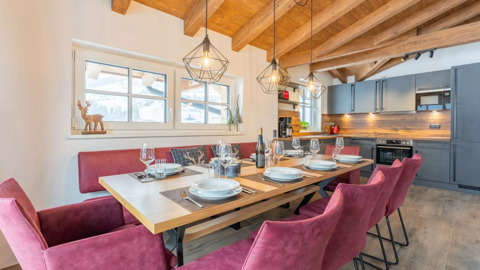 Chalet Aquila-Dining room