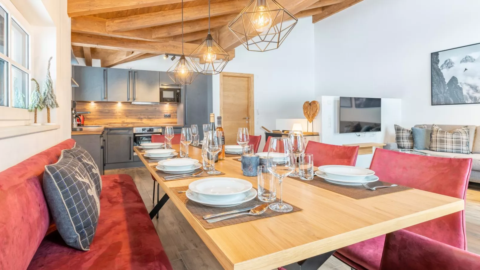 Chalet Aquila-Dining room