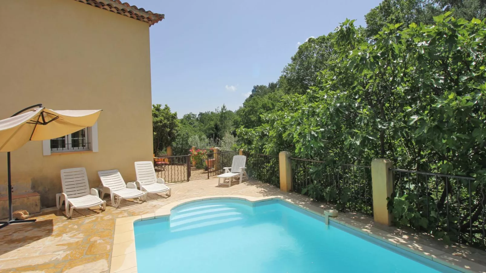Maison Jaune-Swimming pool