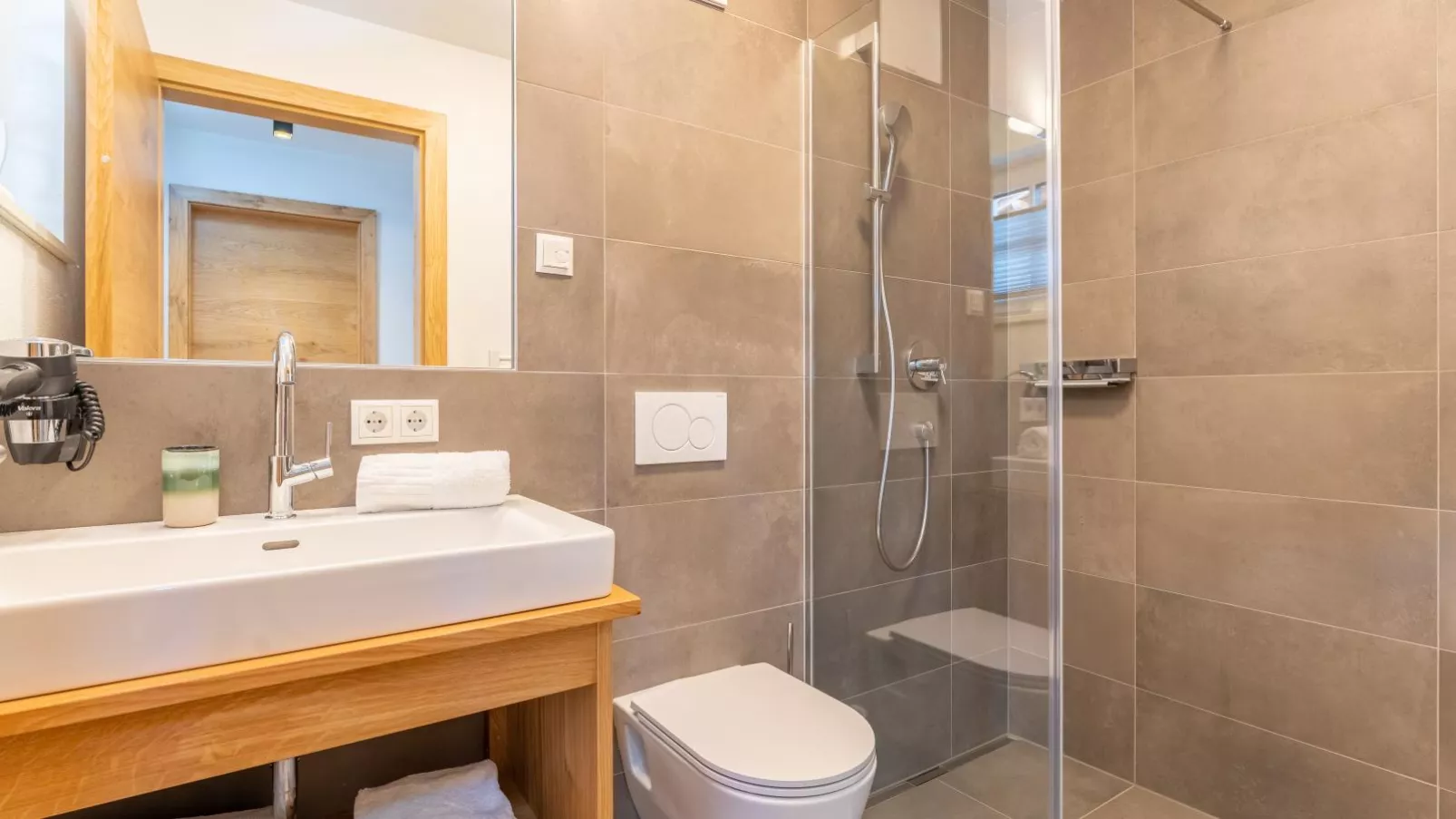 Chalet Aquila-Bathroom