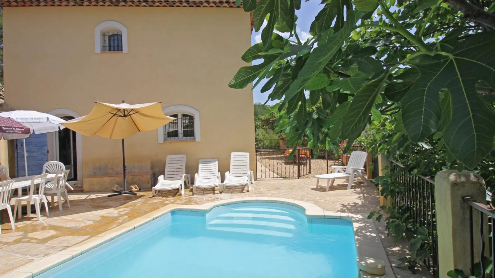 Maison Jaune-Swimming pool