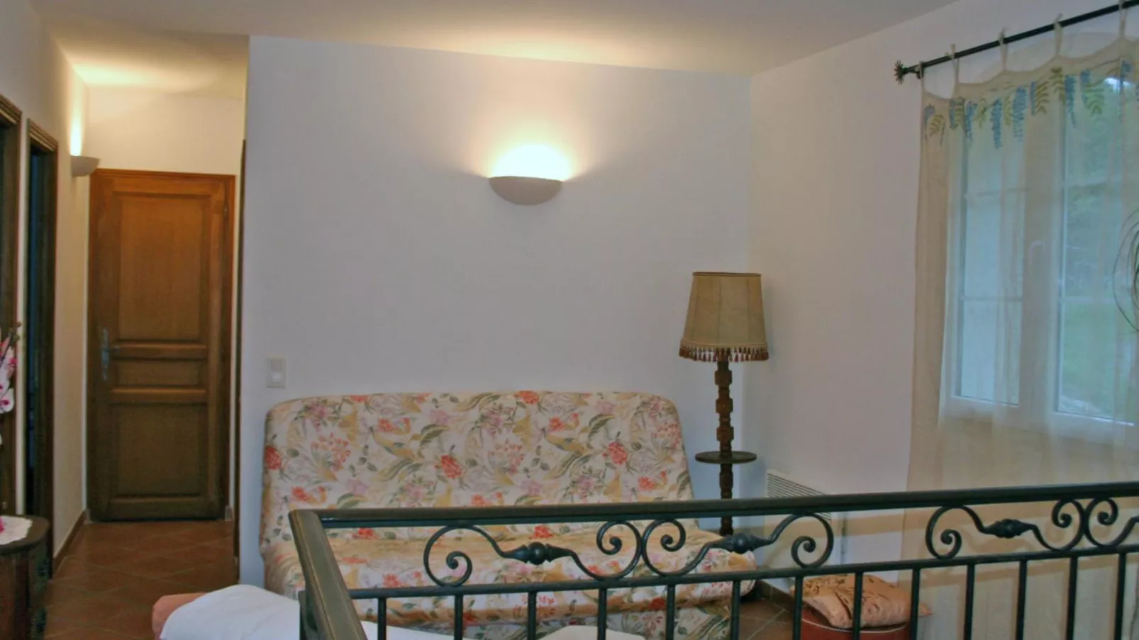 Maison Jaune