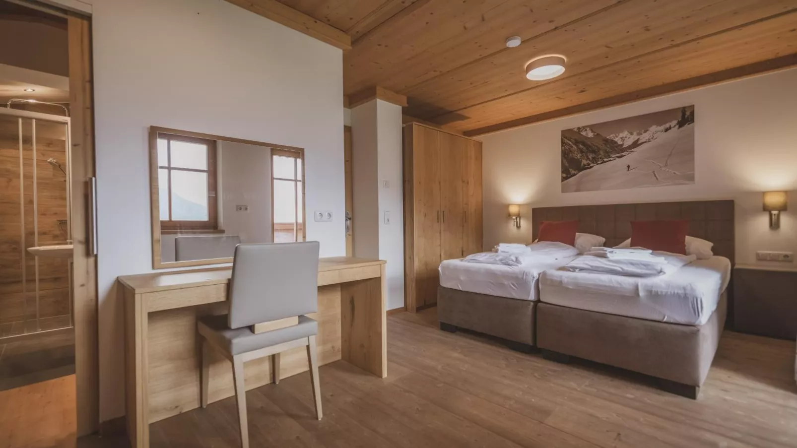 Bella Vista S-Bedroom