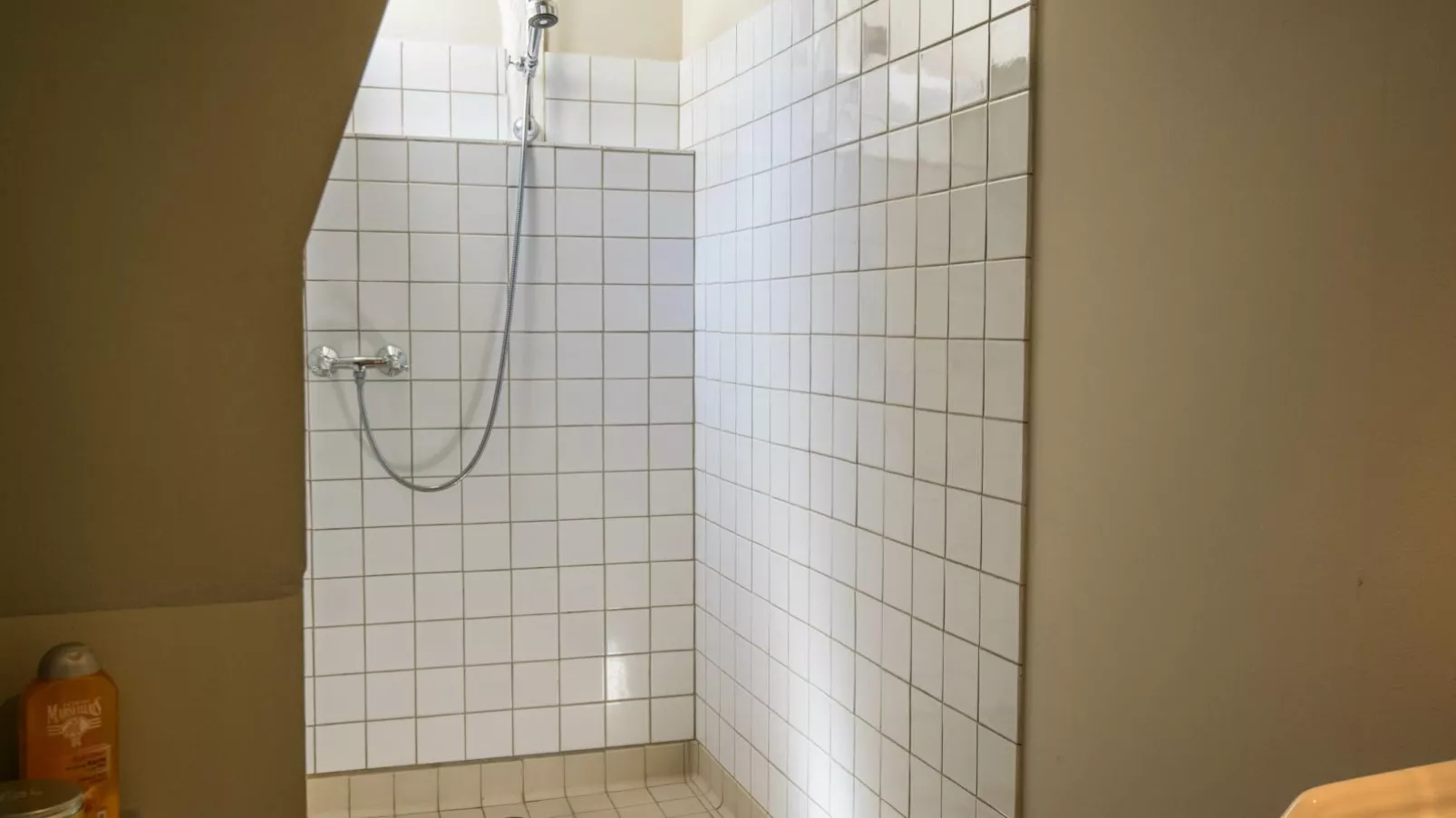 Manoir Bellevue-Bathroom