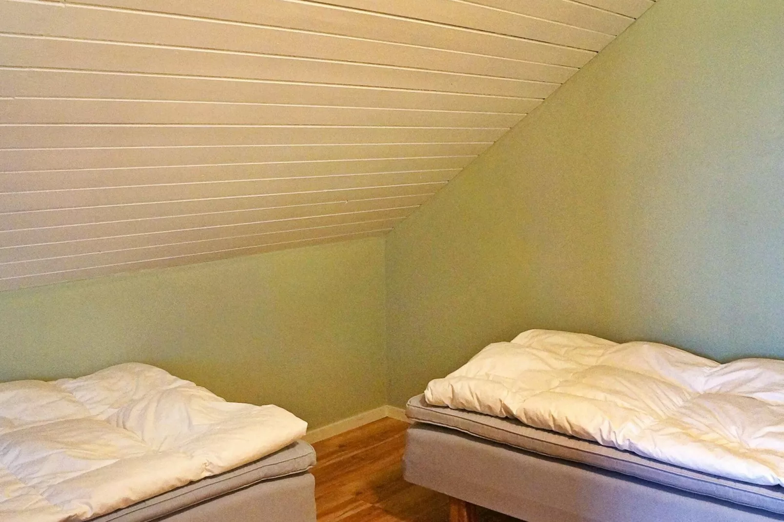 5 person holiday home in LÖNASHULT-By Traum-Indoor