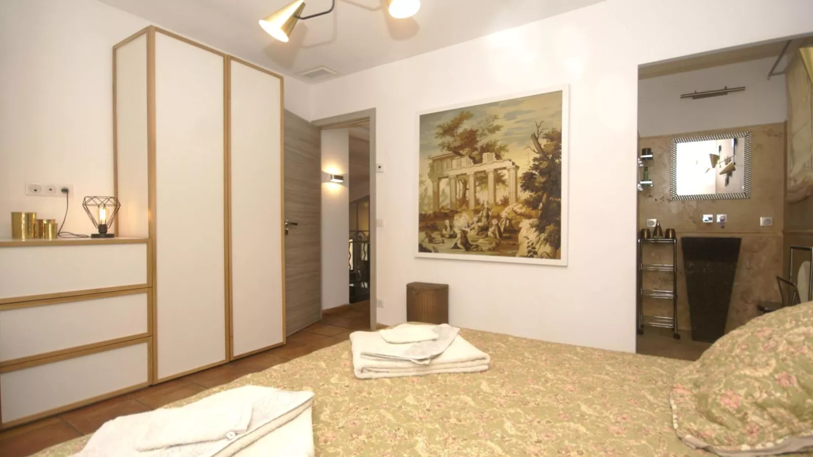 La Bastide Romaine-Bedroom