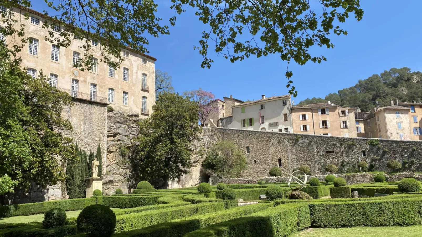 La Bastide Romaine-Areas summer 5km
