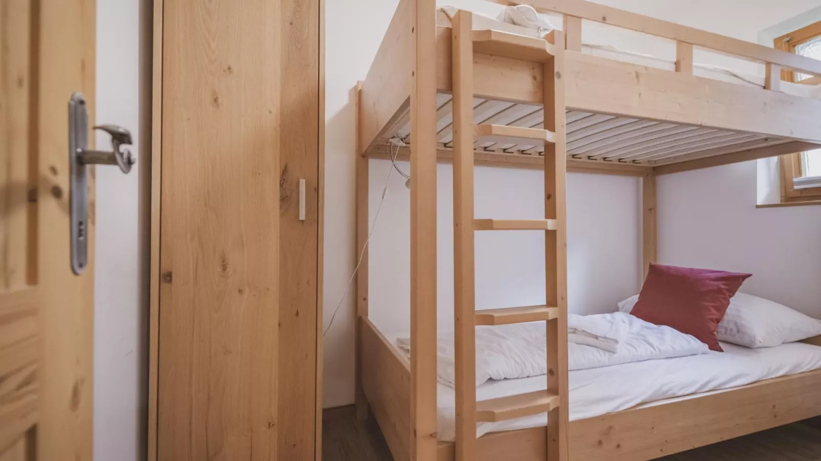Bella Vista XL-Bedroom