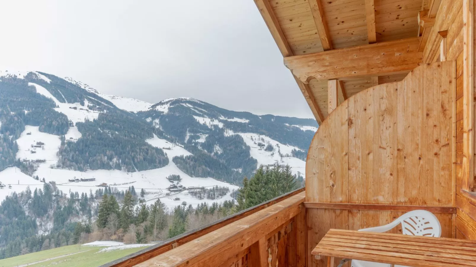 Haus Fernwald-Terrace balcony