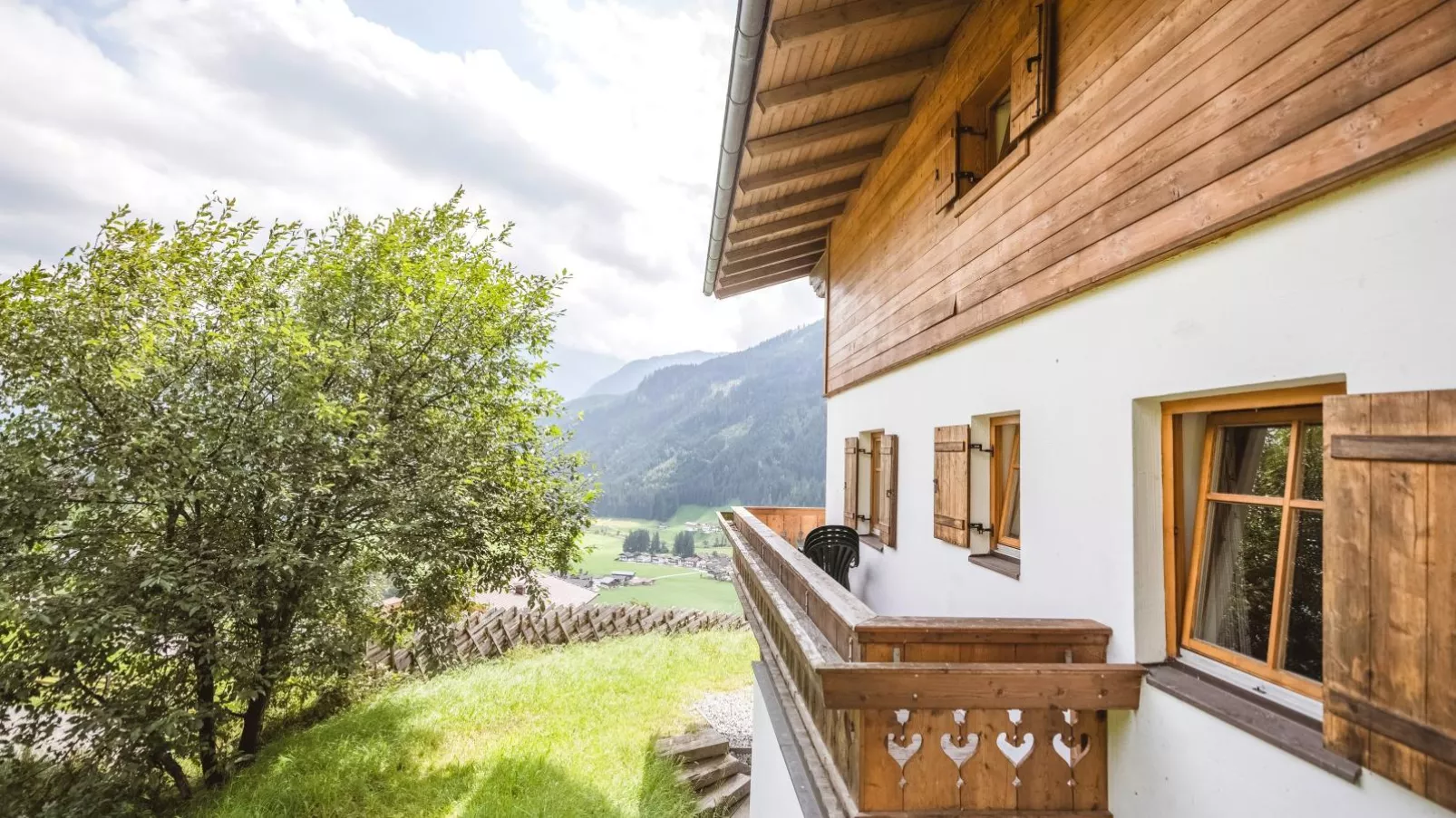 Bella Vista XL-Terrace balcony