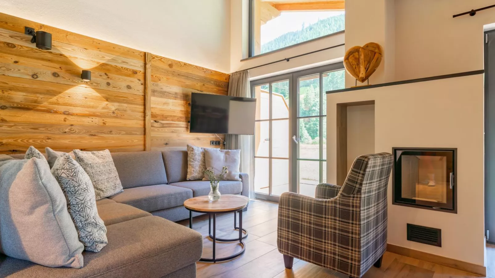 Pinzgau Lodge 1A-Living room