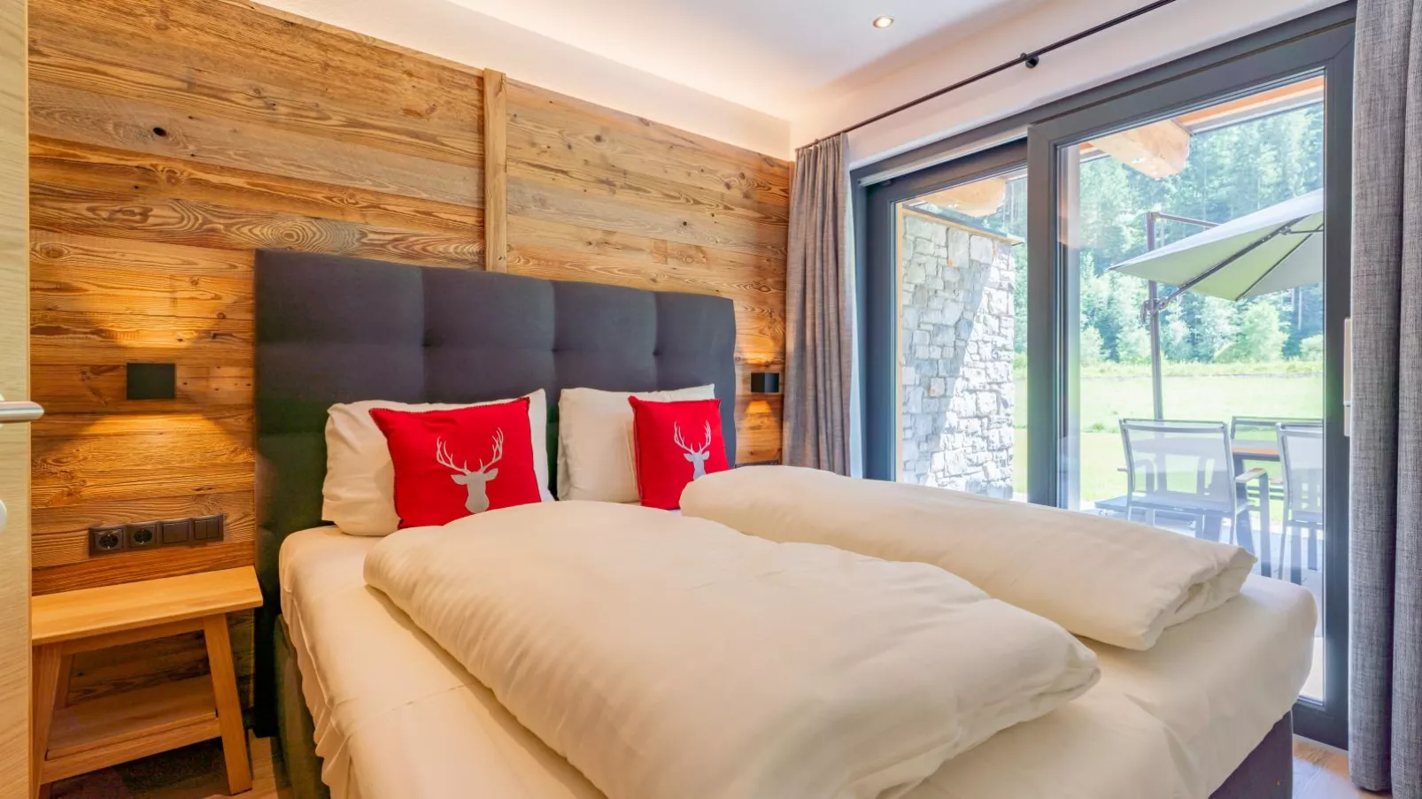Pinzgau Lodge 1A-Bedroom