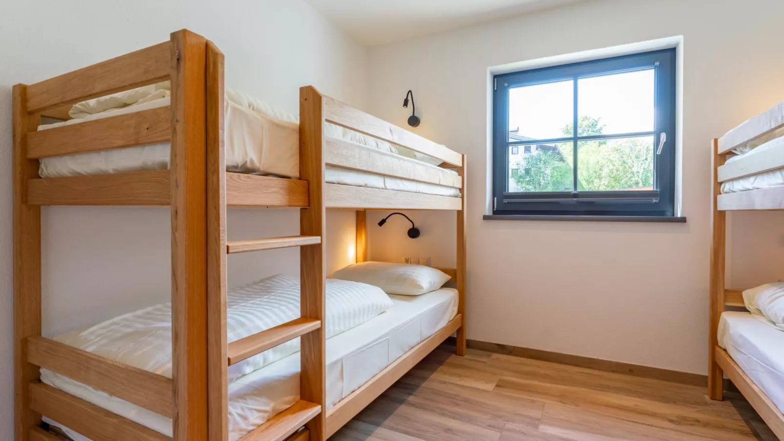 Pinzgau Lodge 1A-Bedroom