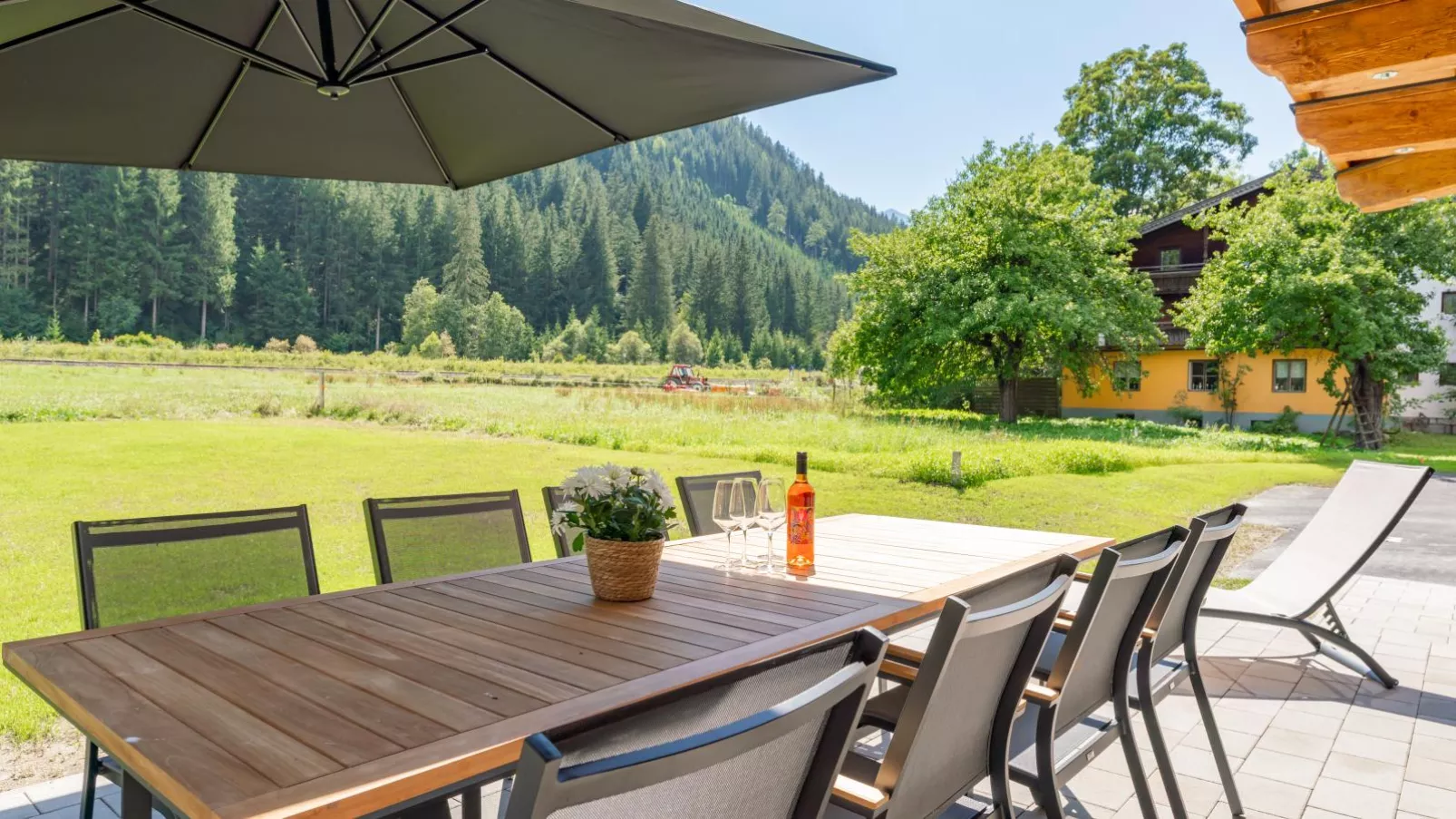 Pinzgau Lodge 1A-Gardens summer