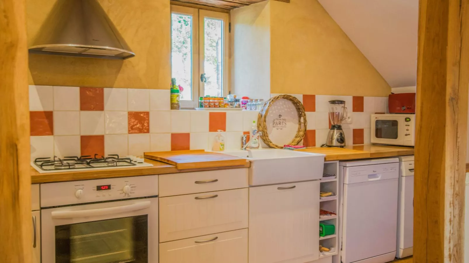 Mas dAmour-Kitchen