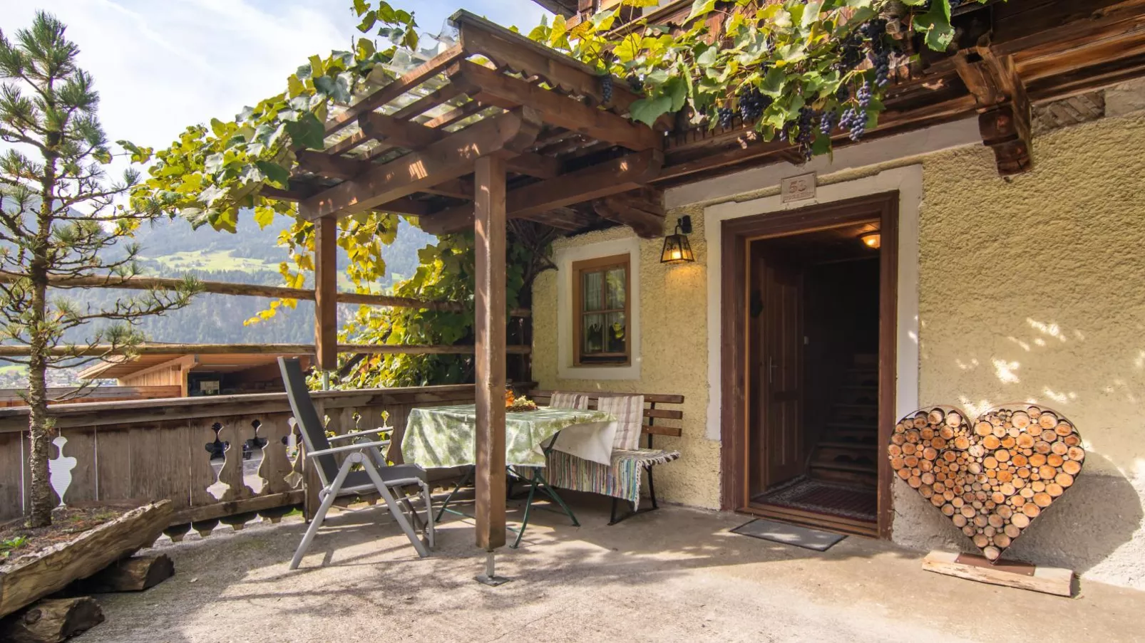 Chalet Anna-Terrace balcony
